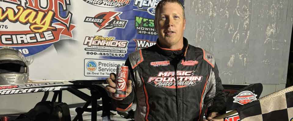 Devin Shiels Tops Opening Night Competition